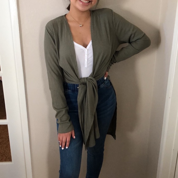 Light Weight Cardigan - Picture 2 of 3